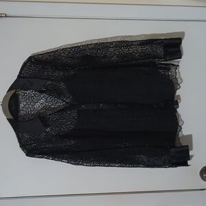 Elie Tahari Large Black Lace Button Down Top With Camisole